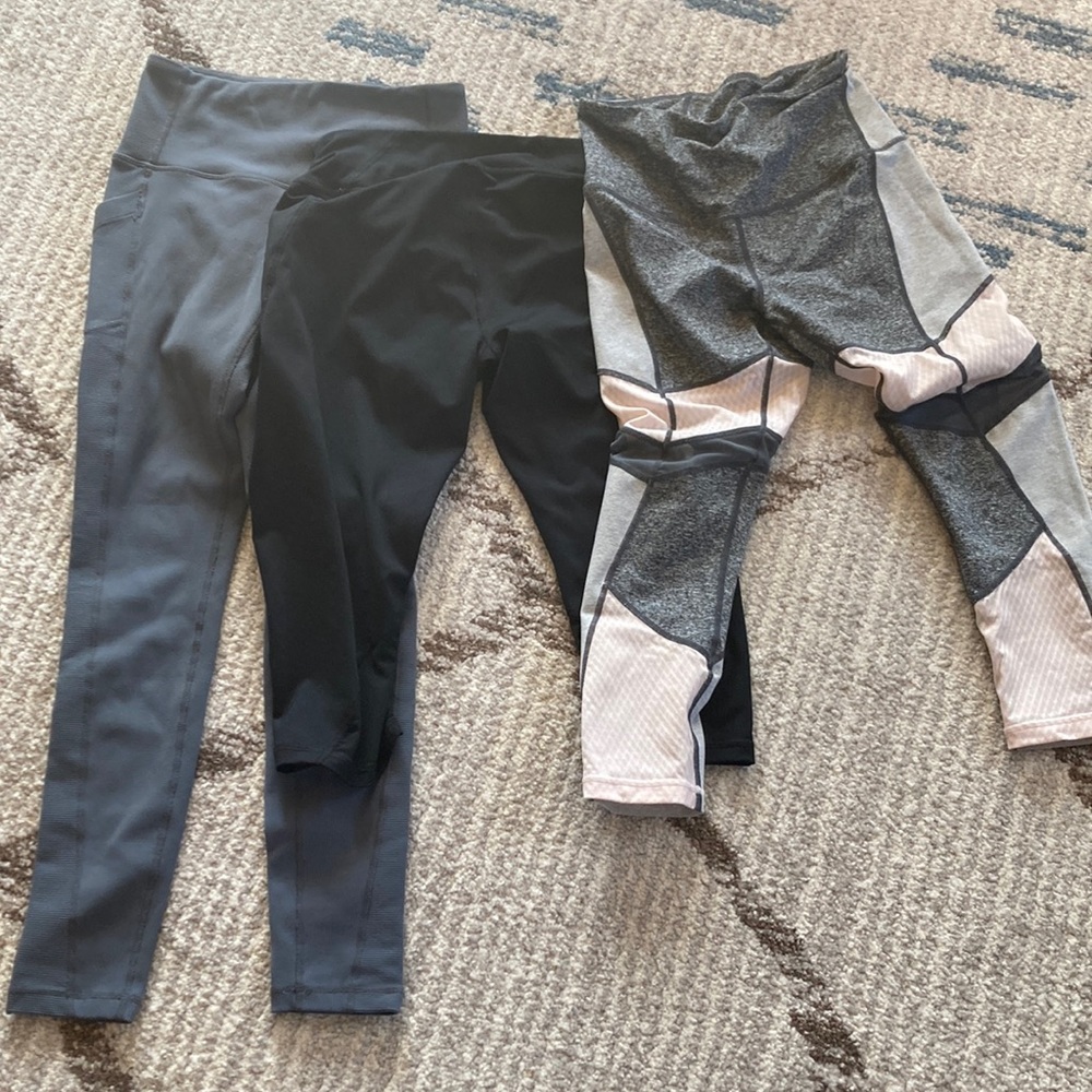 3 Zella leggings